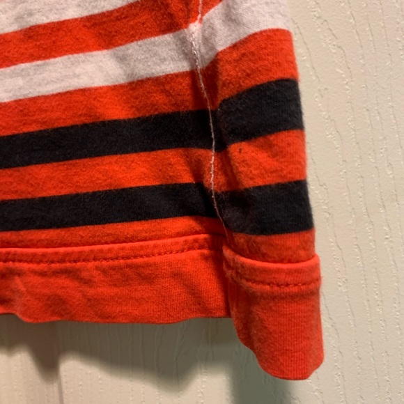 Adidas top - Picture 5 of 6